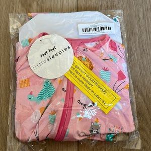 6-12 month little sleepies zippy